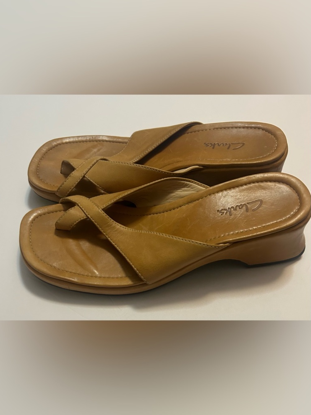 Y2K Clarks Women’s Tan Leather Slip-On Mules - Picture 4 of 7